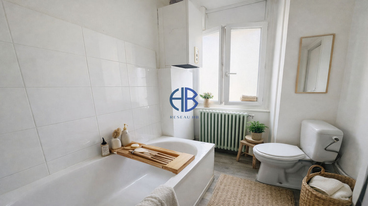 Ma-Cabane - Vente Appartement LA TOUR-DU-PIN, 49 m²