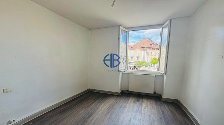 Ma-Cabane - Vente Appartement LA TOUR-DU-PIN, 49 m²