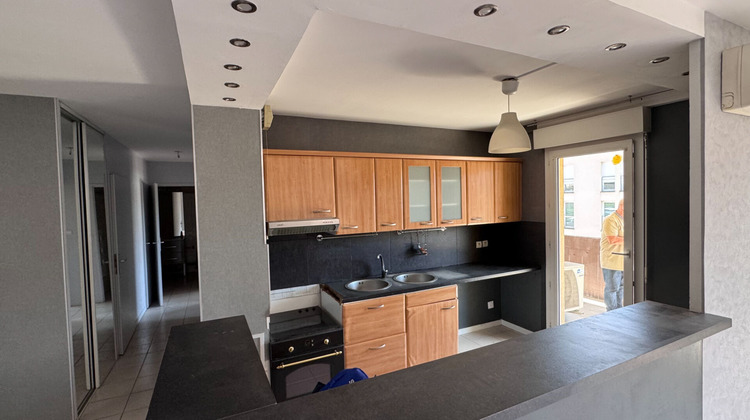 Ma-Cabane - Vente Appartement LA TRONCHE, 69 m²