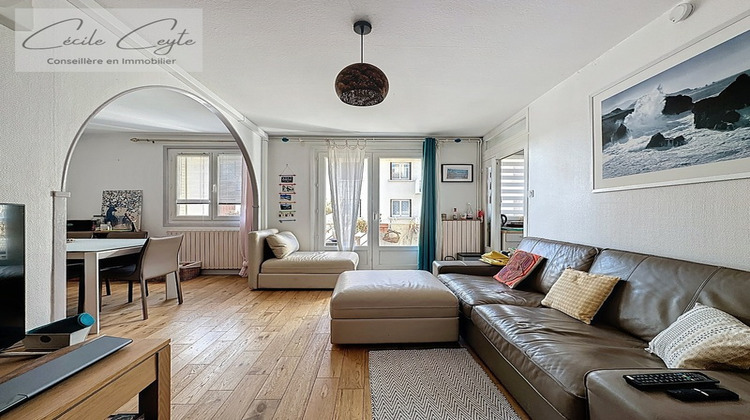 Ma-Cabane - Vente Appartement LA TRONCHE, 74 m²