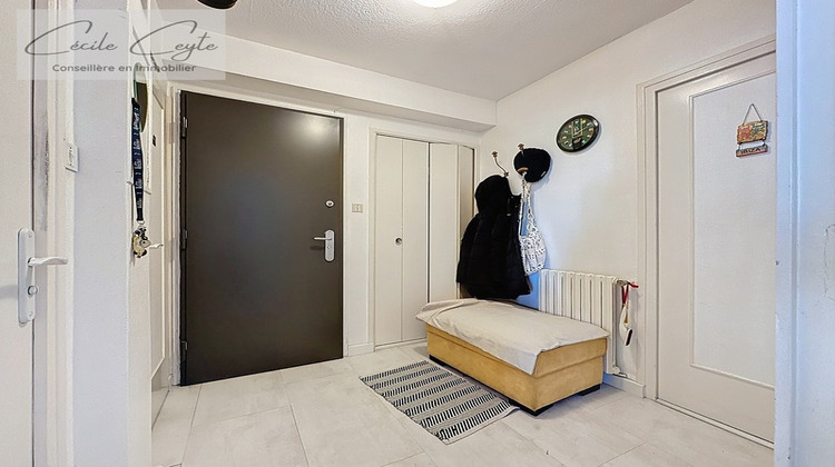 Ma-Cabane - Vente Appartement LA TRONCHE, 74 m²