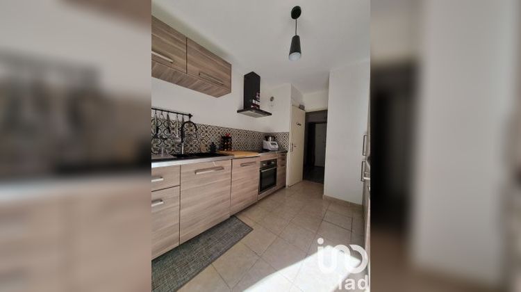 Ma-Cabane - Vente Appartement La Valette-du-Var, 77 m²