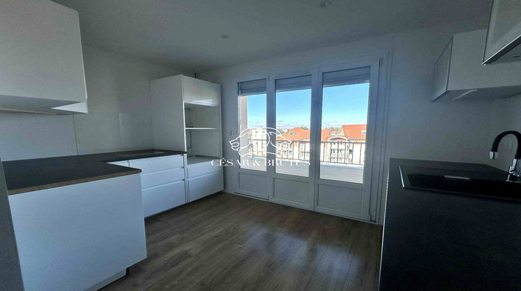 Ma-Cabane - Vente Appartement La Verpillière, 75 m²