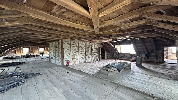 Ma-Cabane - Vente Appartement LACROIX-BARREZ, 550 m²