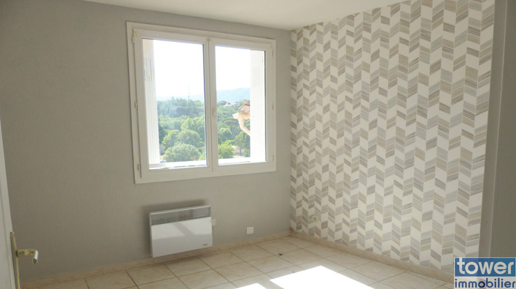 Ma-Cabane - Vente Appartement Lamalou-les-Bains, 80 m²