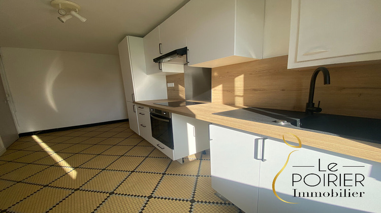 Ma-Cabane - Vente Appartement LAMBALLE, 65 m²