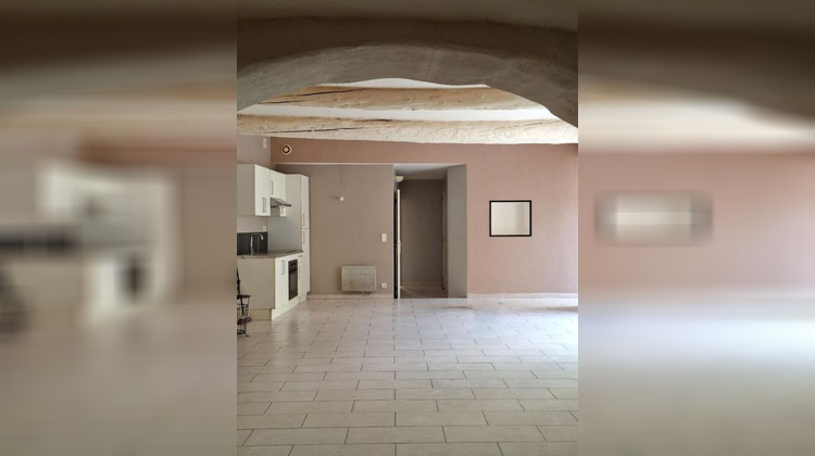 Ma-Cabane - Vente Appartement LAMBESC, 87 m²