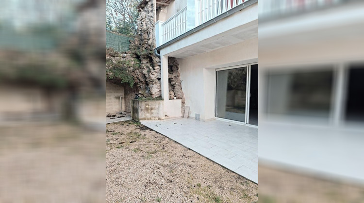 Ma-Cabane - Vente Appartement LAMBESC, 87 m²