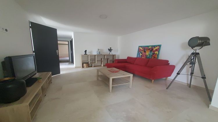 Ma-Cabane - Vente Appartement LANCON PROVENCE, 70 m²