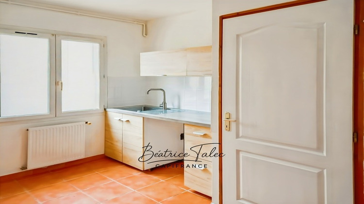 Ma-Cabane - Vente Appartement LANCON PROVENCE, 72 m²