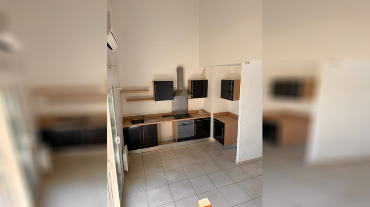 Ma-Cabane - Vente Appartement LANCON-PROVENCE, 62 m²