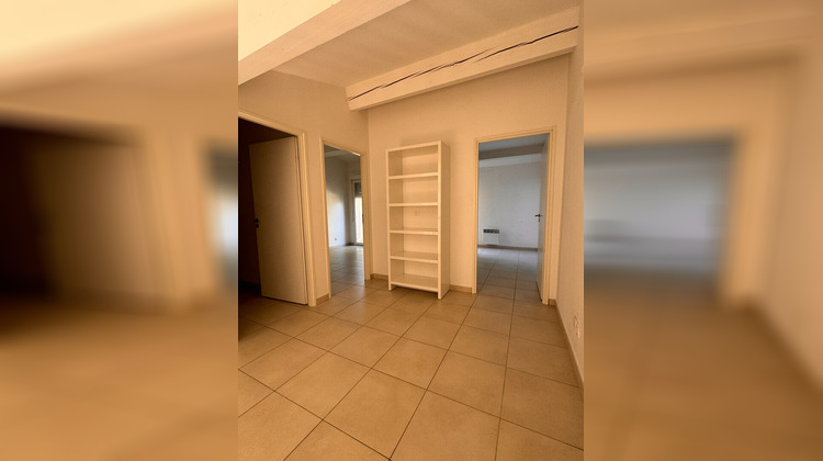 Ma-Cabane - Vente Appartement LANCON-PROVENCE, 62 m²