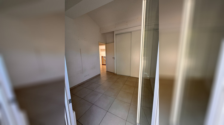 Ma-Cabane - Vente Appartement LANCON-PROVENCE, 62 m²
