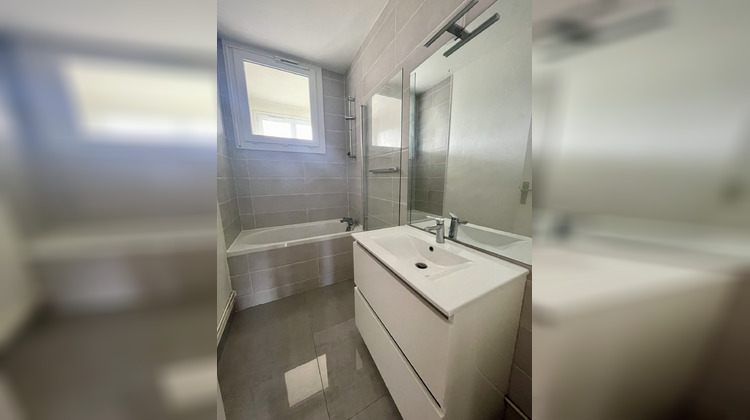 Ma-Cabane - Vente Appartement Landerneau, 61 m²