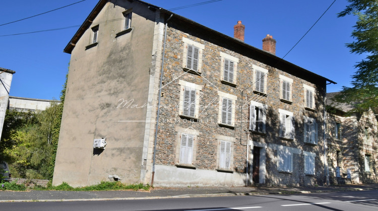 Ma-Cabane - Vente Appartement LANOBRE, 109 m²