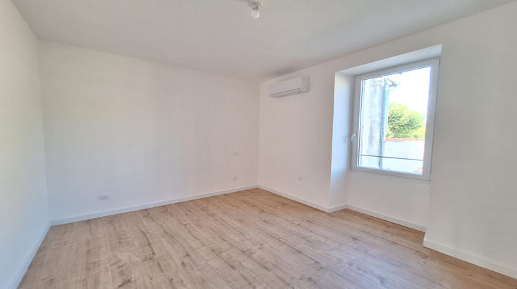 Ma-Cabane - Vente Appartement LAPALUD, 54 m²