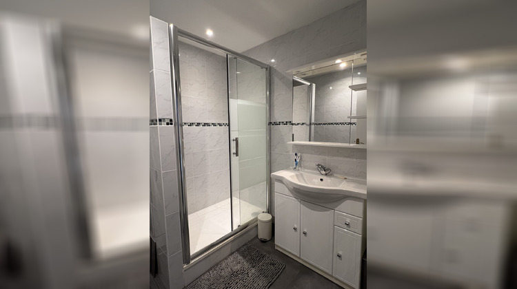 Ma-Cabane - Vente Appartement Larmor-Plage, 85 m²