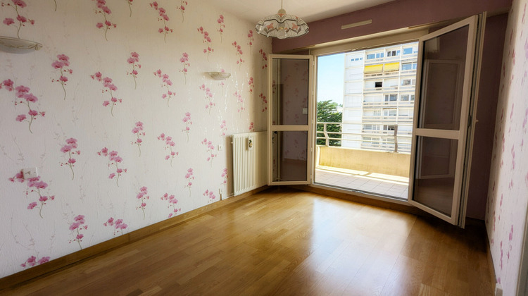 Ma-Cabane - Vente Appartement LAVAL, 89 m²