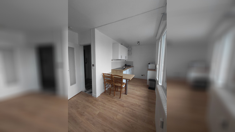 Ma-Cabane - Vente Appartement LAVAL, 28 m²