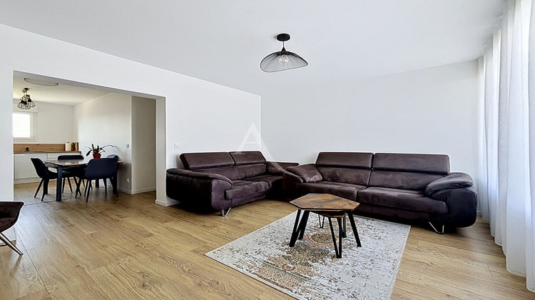 Ma-Cabane - Vente Appartement LAVAL, 53 m²