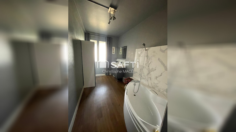 Ma-Cabane - Vente Appartement Laval, 145 m²