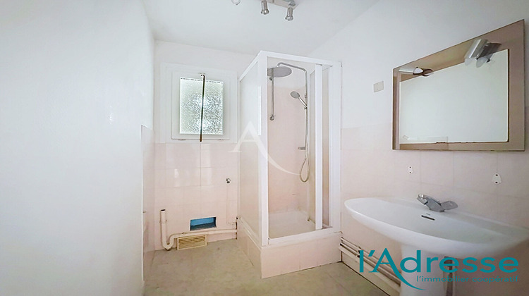 Ma-Cabane - Vente Appartement LAVAL, 67 m²