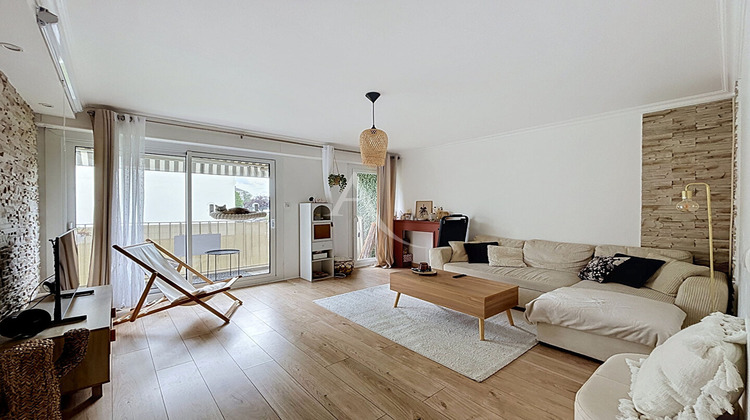 Ma-Cabane - Vente Appartement LAVAL, 76 m²