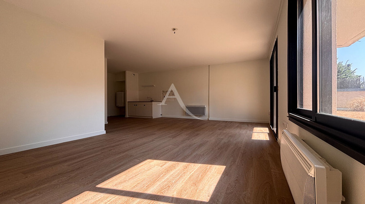 Ma-Cabane - Vente Appartement LAVAL, 40 m²