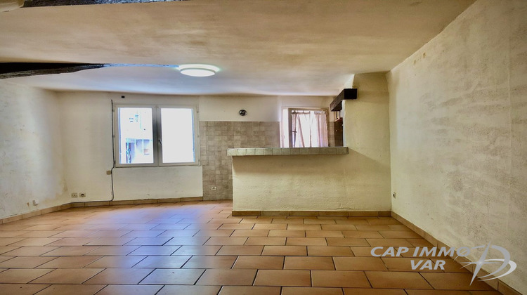 Ma-Cabane - Vente Appartement Le Beausset, 42 m²