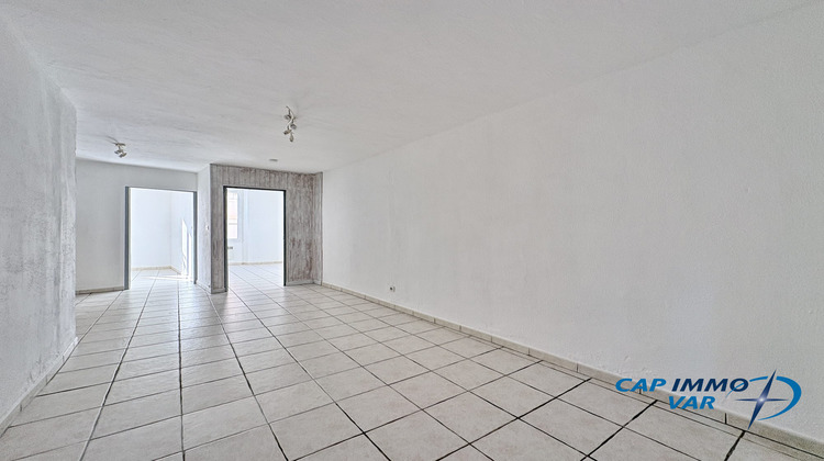 Ma-Cabane - Vente Appartement Le Beausset, 42 m²