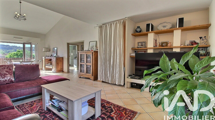 Ma-Cabane - Vente Appartement Le Beausset, 119 m²