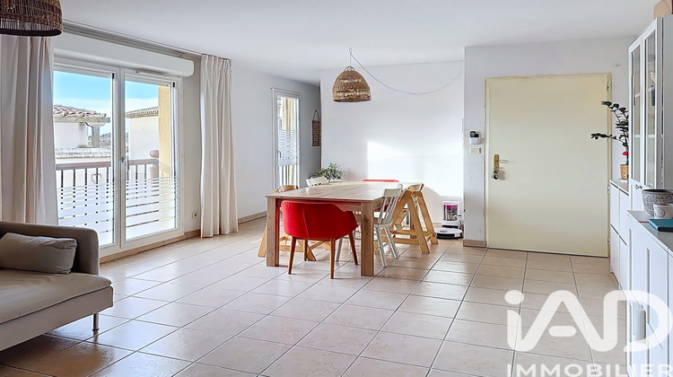 Ma-Cabane - Vente Appartement Le Beausset, 63 m²
