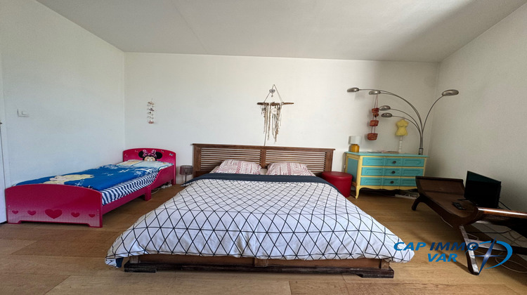 Ma-Cabane - Vente Appartement Le Beausset, 33 m²