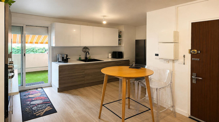 Ma-Cabane - Vente Appartement LE BEAUSSET, 60 m²