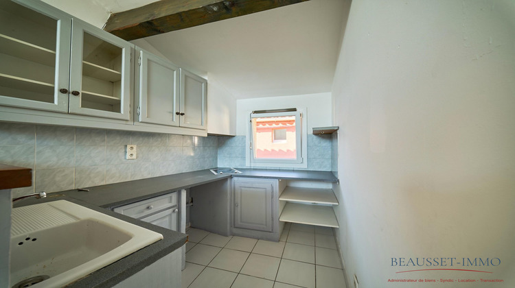 Ma-Cabane - Vente Appartement Le Beausset, 50 m²