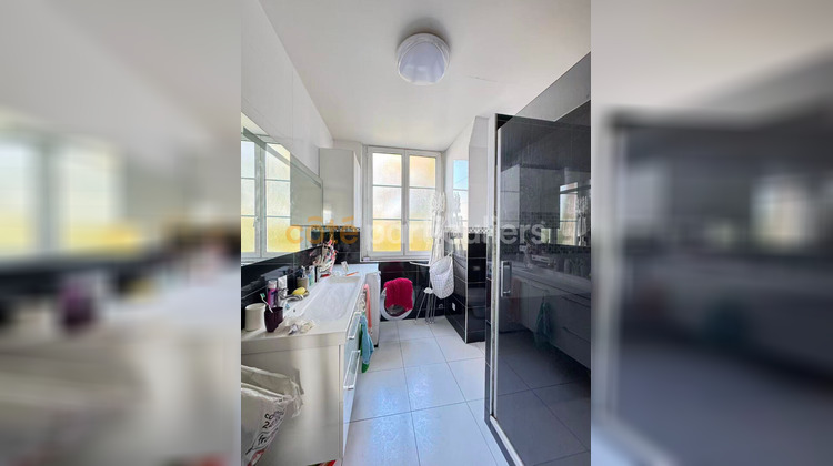 Ma-Cabane - Vente Appartement LE BOURGET, 94 m²