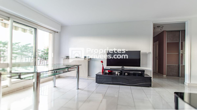 Ma-Cabane - Vente Appartement LE BOURGET, 49 m²