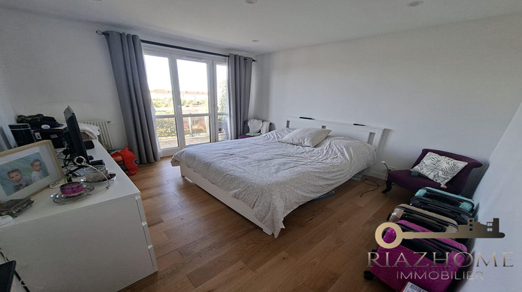 Ma-Cabane - Vente Appartement Le Bourget, 92 m²