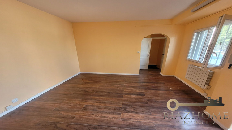 Ma-Cabane - Vente Appartement Le Bourget, 32 m²