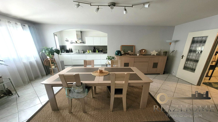 Ma-Cabane - Vente Appartement Le Bourget, 85 m²