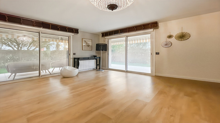 Ma-Cabane - Vente Appartement LE BOUSCAT, 100 m²