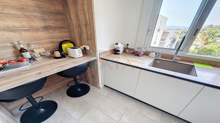 Ma-Cabane - Vente Appartement Le Cannet, 64 m²