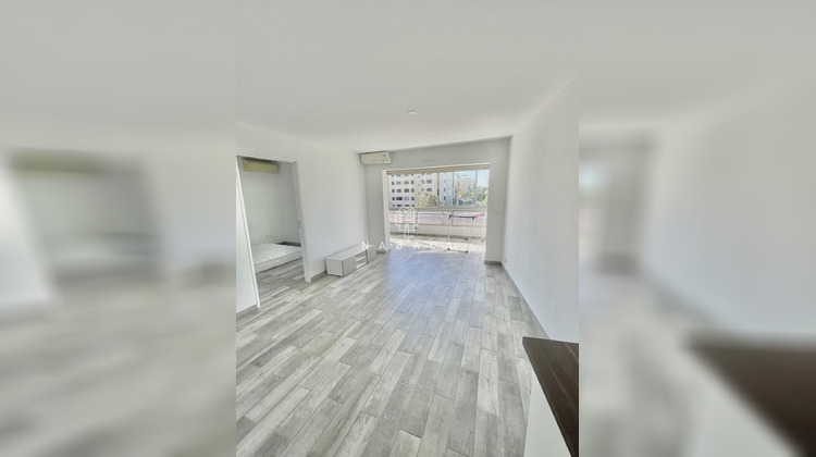 Ma-Cabane - Vente Appartement Le Cannet, 39 m²