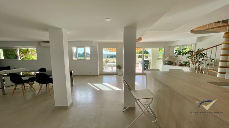 Ma-Cabane - Vente Appartement Le Cannet, 100 m²