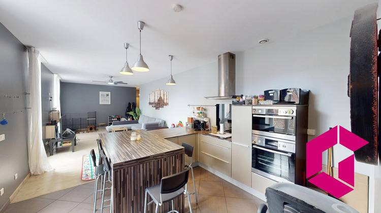 Ma-Cabane - Vente Appartement Le Chambon-Feugerolles, 79 m²