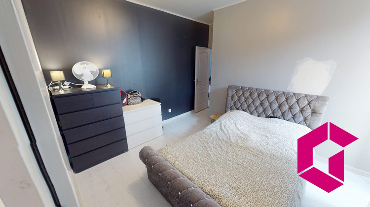 Ma-Cabane - Vente Appartement Le Chambon-Feugerolles, 79 m²