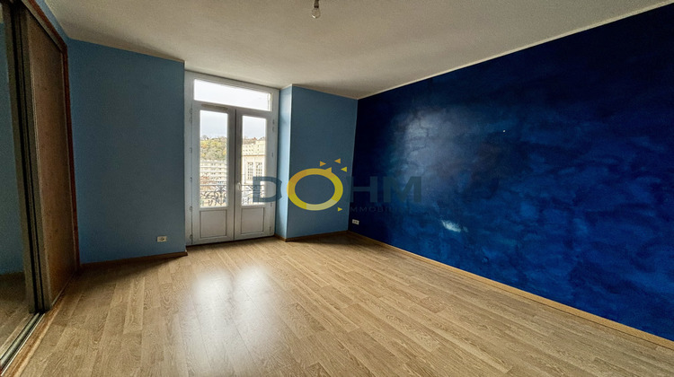 Ma-Cabane - Vente Appartement Le Chambon-Feugerolles, 63 m²