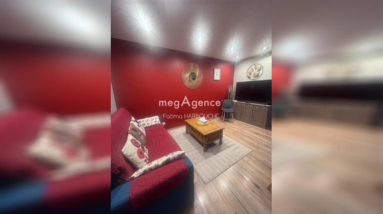 Ma-Cabane - Vente Appartement LE CHAMBON FEUGEROLLES, 35 m²