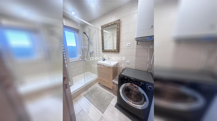 Ma-Cabane - Vente Appartement LE CHAMBON FEUGEROLLES, 35 m²