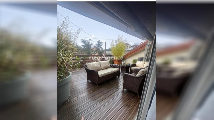 Ma-Cabane - Vente Appartement LE CHAMBON FEUGEROLLES, 68 m²